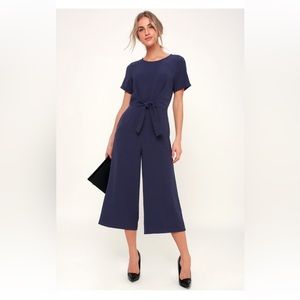 Lulu’s Navy Blue Tie-Front Culotte Jumpsuit, size S / very good condition